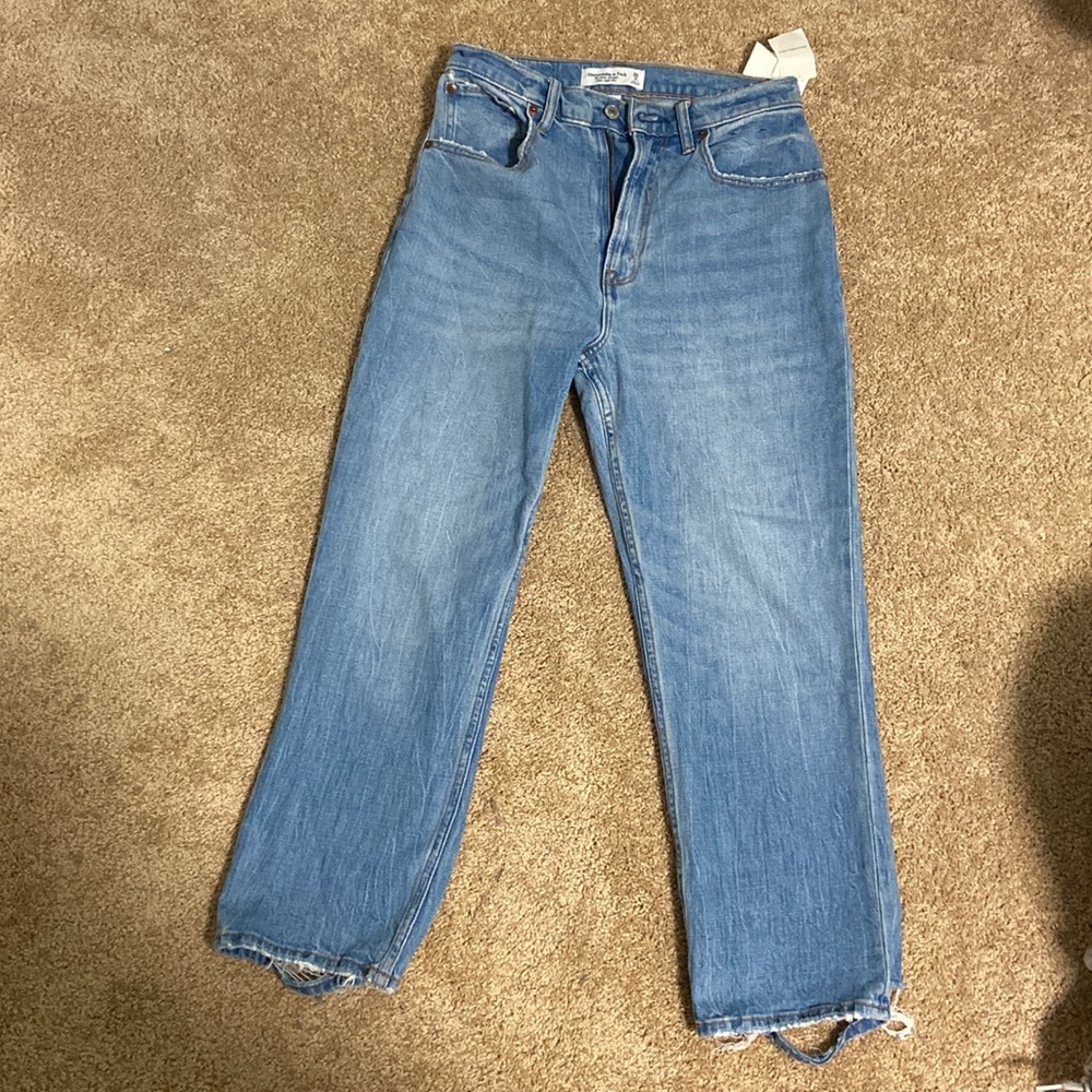Abercrombie Ultra High Rise Ankle Straight Jeans Curve Love